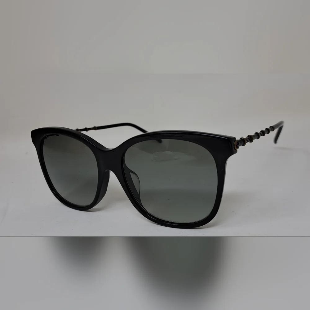 Gucci Sunglasses GG0655SA 001 Black Gold Grey Full Rim Square 56MM 56-17-150 - Picture 9 of 16